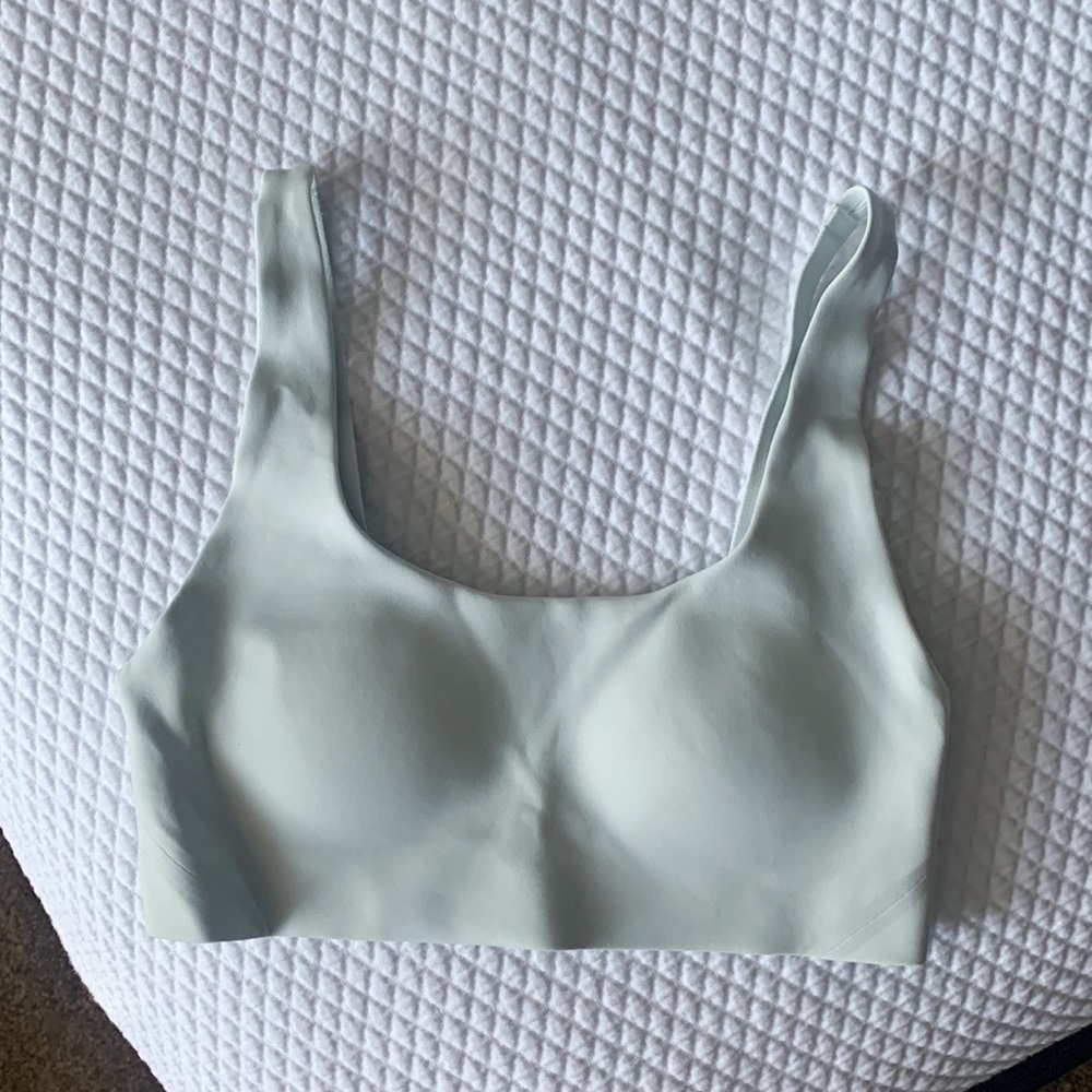 Lululemon In Alignment A/B Bra